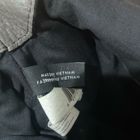 MARC JACOBS Women's Gray Pebbled Leather Q Natasha Crossbody Handbag - Picture 4 of 8